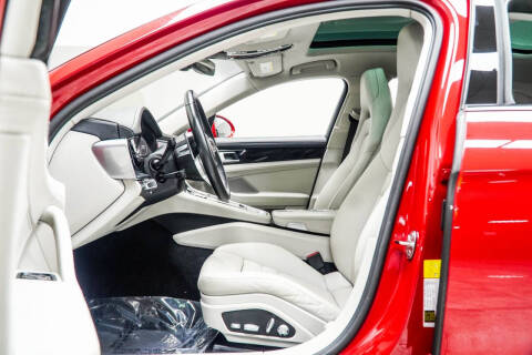 2019 Porsche Panamera 4 E-Hybrid