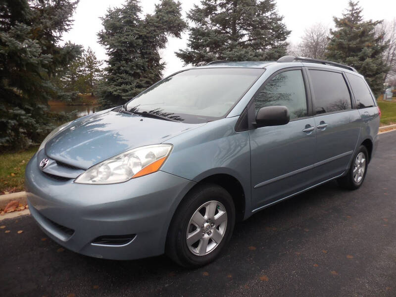 2008 Toyota Sienna LE 7-Passenger