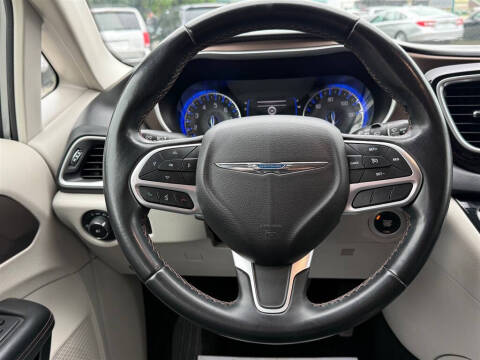 2018 Chrysler Pacifica Touring L