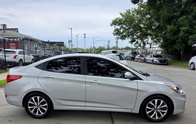 2017 Hyundai Accent Value Edition
