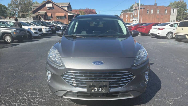 2021 Ford Escape Hybrid Titanium