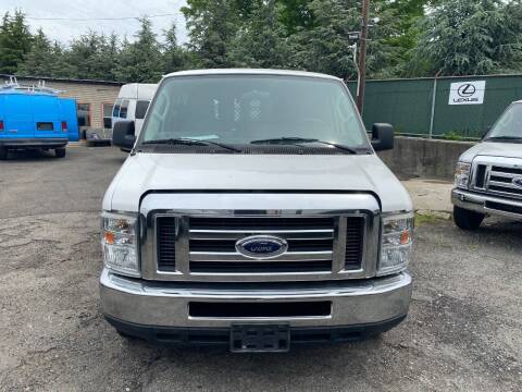 2009 Ford E-Series for sale at President Auto Center Inc. in Brooklyn NY
