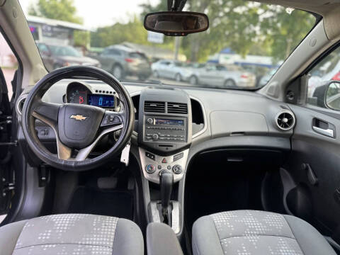 2014 Chevrolet Sonic LS Auto