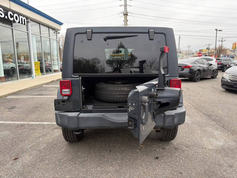 2018 Jeep Wrangler JK Unlimited Willys Wheeler W