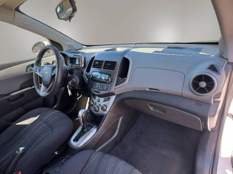 2015 Chevrolet Sonic LT Auto