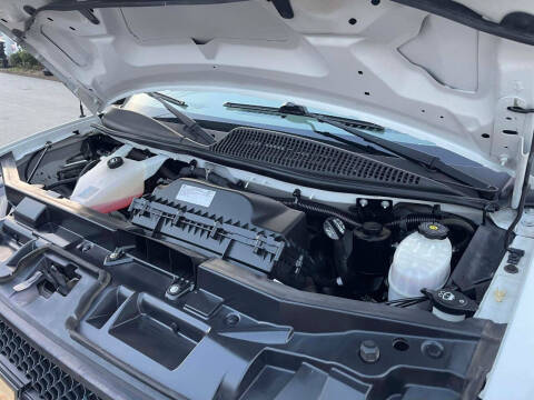 2020 Chevrolet Express 2500