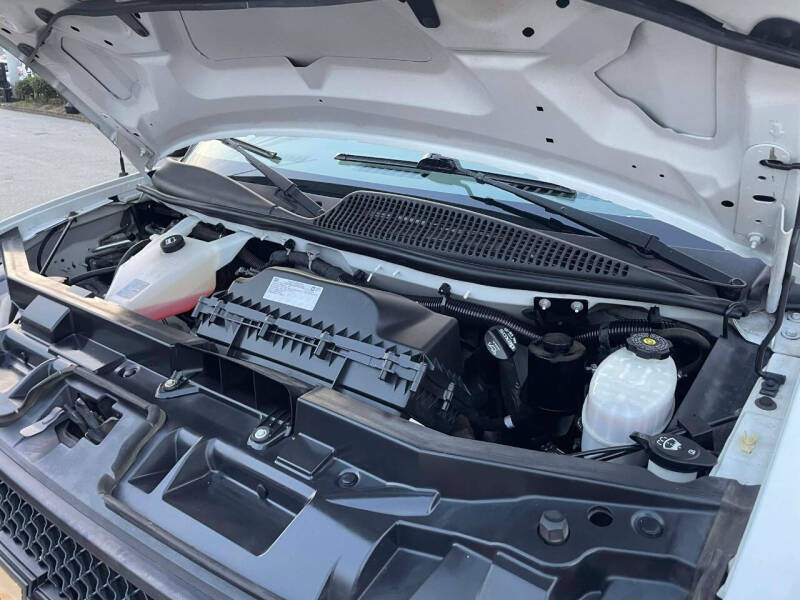 2020 Chevrolet Express 2500