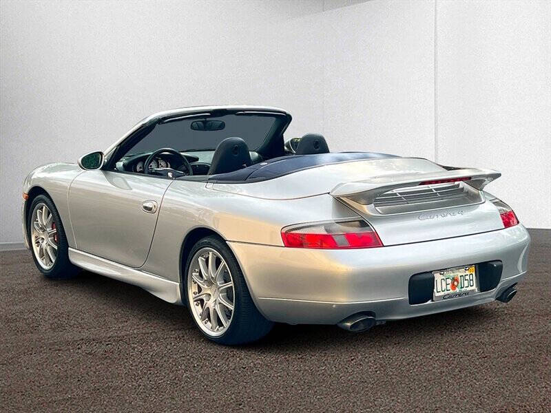 2001 Porsche 911 Carrera photo 37