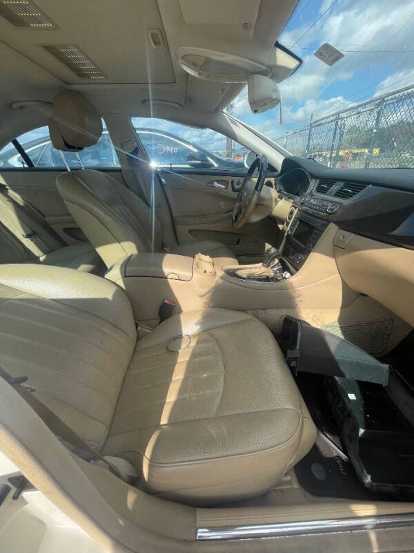 2006 Mercedes-Benz CLS CLS 500