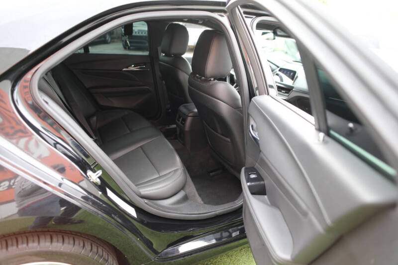 2023 Cadillac CT4 Premium Luxury