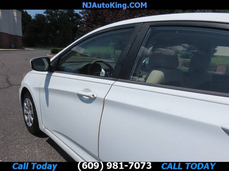 2012 Hyundai Accent GLS