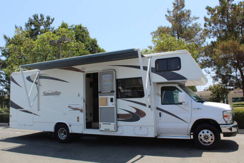 2010 Forest River Sunseeker 2860DS