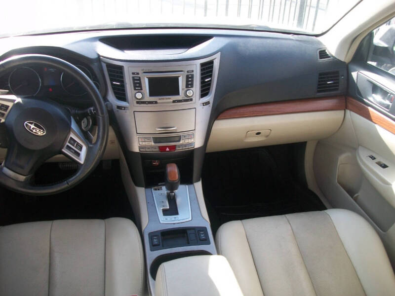 2013 Subaru Outback 2.5i Limited