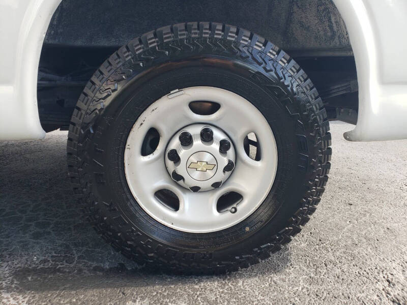 2020 Chevrolet Express 2500