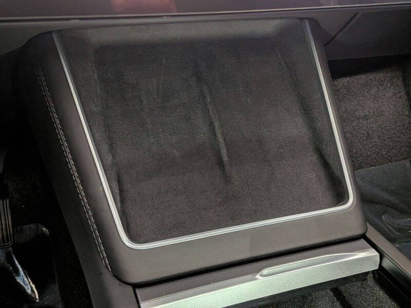 2026 Tesla Model Y Long Range