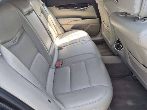 2013 Cadillac XTS Luxury Collection