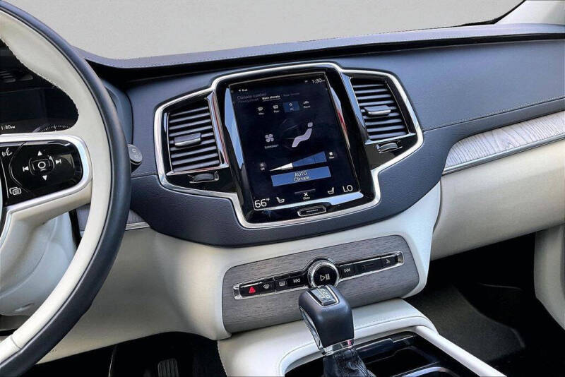 2020 Volvo XC90