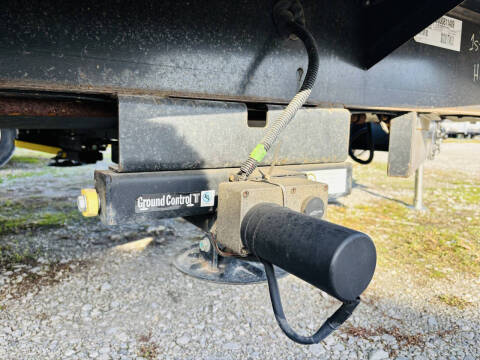 2018 Crossroads RV Sunset Trail 33SI