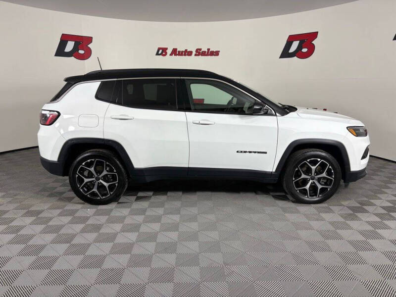 2025 Jeep Compass Limited - Photo 8