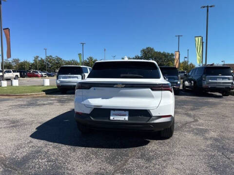 2026 Chevrolet Equinox EV LT 2