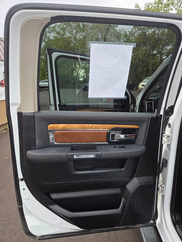 2016 RAM 1500 Laramie Longhorn