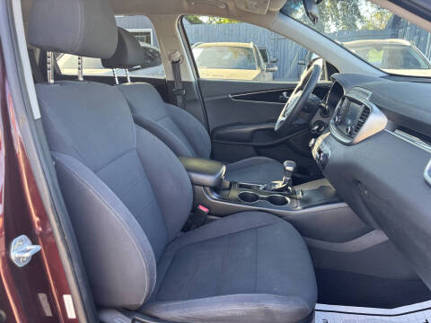 2019 Kia Sorento LX V6