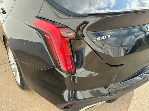 2021 Cadillac CT4 Luxury