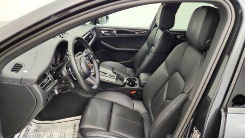 2024 Porsche Macan S