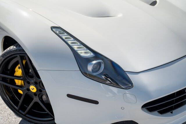 2016 Ferrari California T