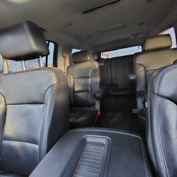 2017 Chevrolet Suburban LT