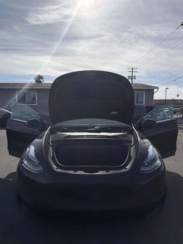 2025 Tesla Model Y Long Range