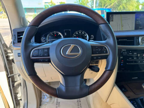 2020 Lexus LX 570 Two-Row