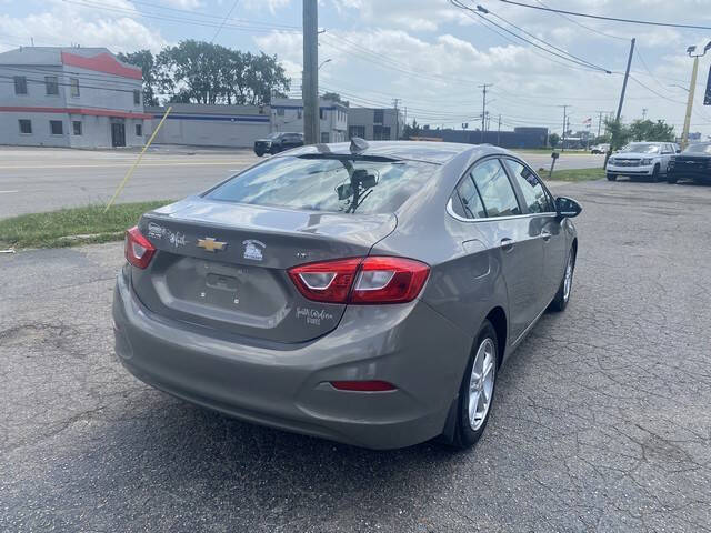 2018 Chevrolet Cruze LT Auto