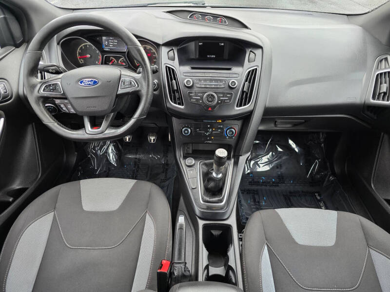 2016 Ford Focus ST