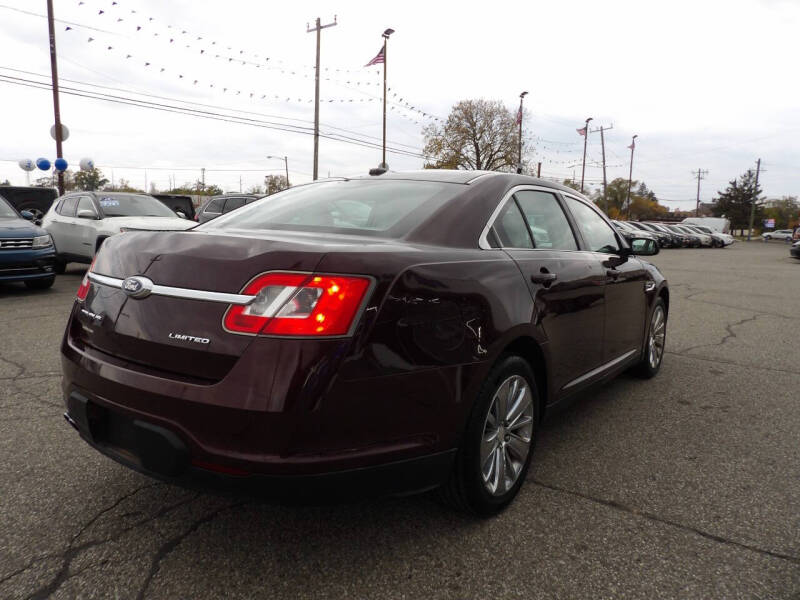 2011 Ford Taurus Limited
