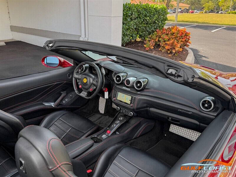 2016 Ferrari California T