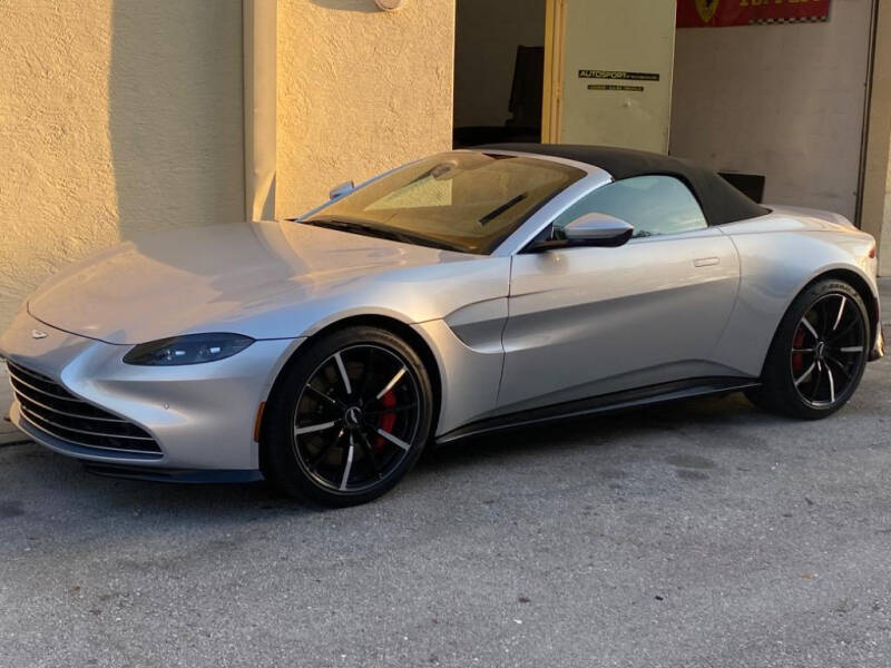 2022 Aston Martin Vantage