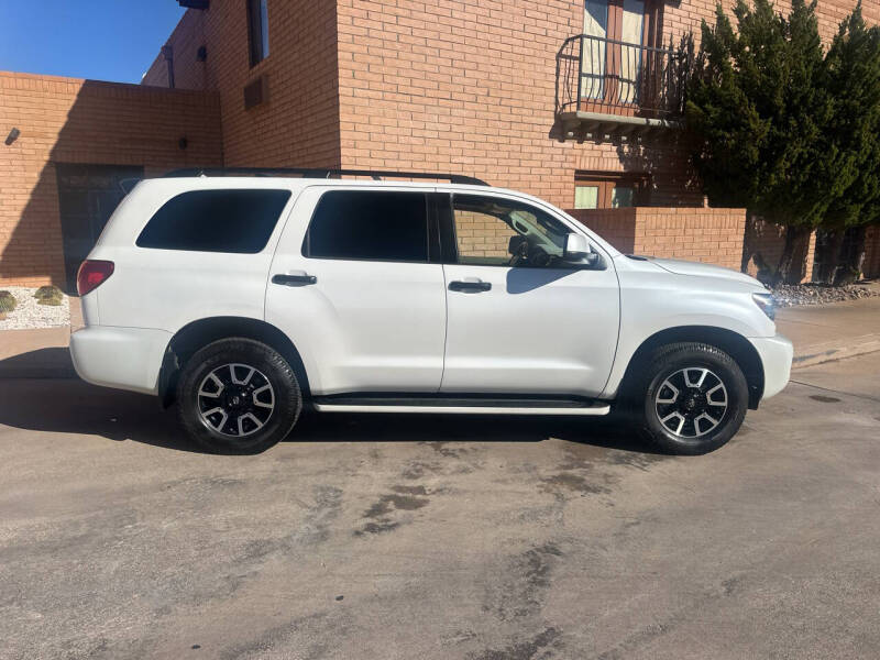 2011 Toyota Sequoia Platinum
