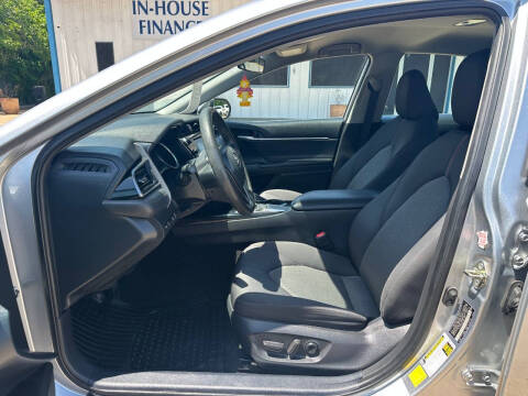 2020 Toyota Camry LE