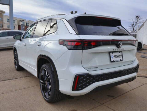 2026 Volkswagen Tiguan SEL R-Line Turbo 4Motion