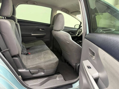 2013 Toyota Prius v