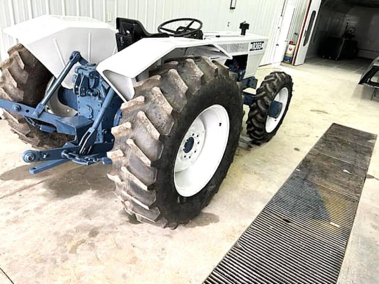 1972 Lamborghini DT365 5