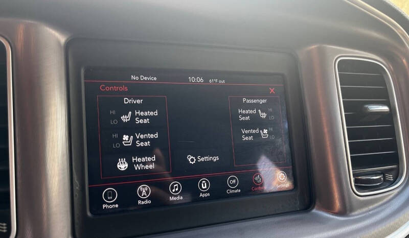 2019 Dodge Charger SXT