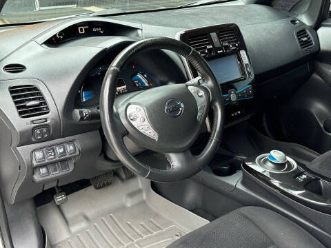 2013 Nissan LEAF