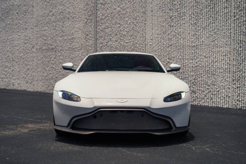 2019 Aston Martin Vantage
