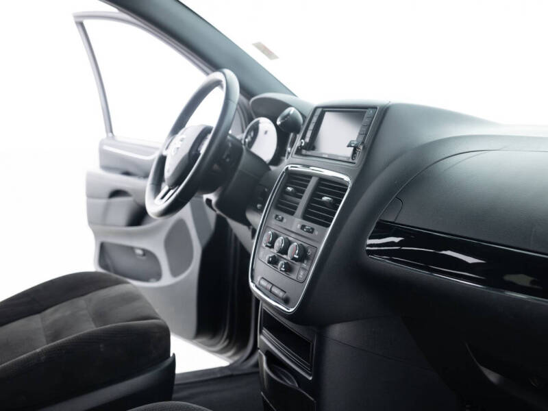 2017 Dodge Grand Caravan SE Plus