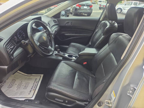 2013 Acura ILX 2.0L w/Tech