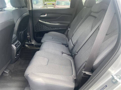 2023 Hyundai Santa Fe SE