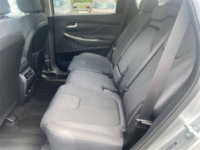 2023 Hyundai Santa Fe SE