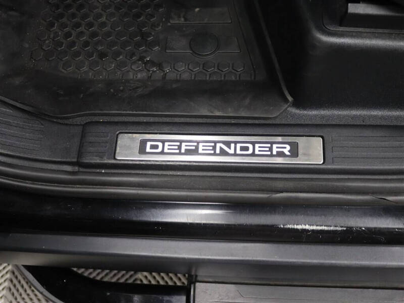 2022 Land Rover Defender 110 X-Dynamic HSE